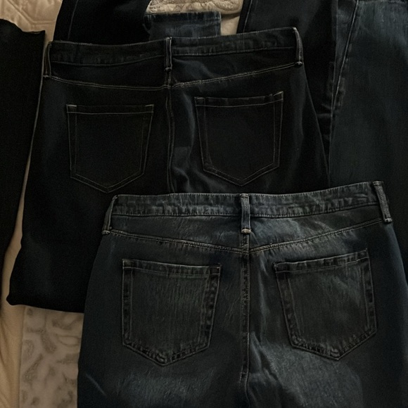I am selling very nice new jeans too name Brands some never worn some worn once - Picture 3 of 3